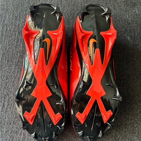 Nike Alpha Menace 4 Pro “Picante Black Red” Football Cleats Size 10.5